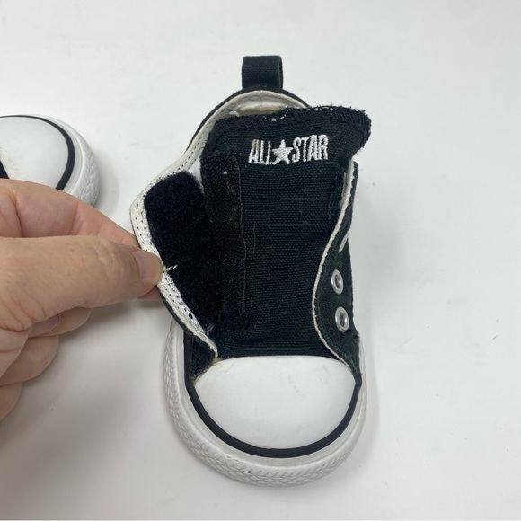 Converse All Star Low Top Sneaker Shoe Kids Size 6 Slip on - Picture 8 of 9